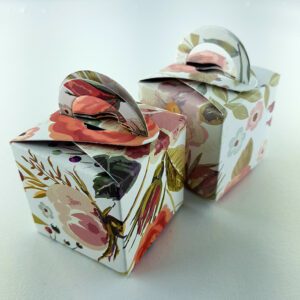 Abstract Foliage Rose – Printed Cube Floral Favour Box